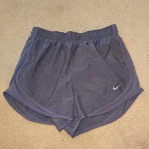 dark grey nike shorts